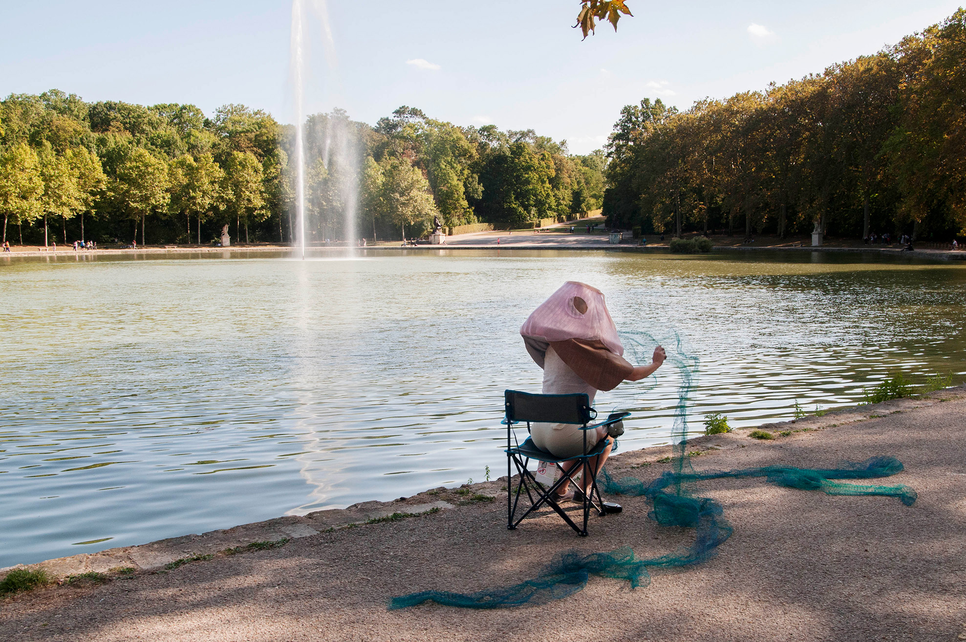 Si tu nourris deux fois la carpe